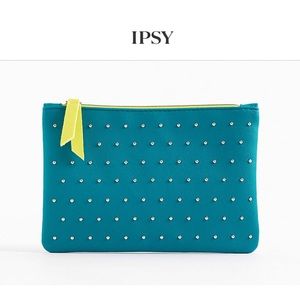 March 2020 ipsy glam bag